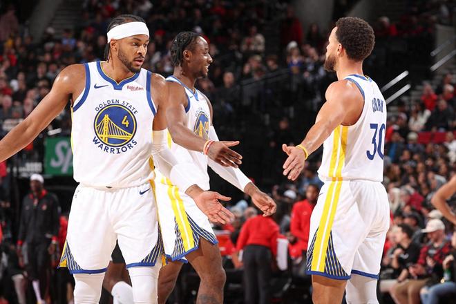 侧翼群与替 侧翼群与替