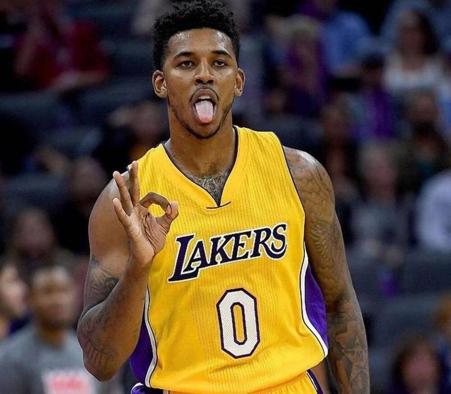 稳定产出的 稳定产出的